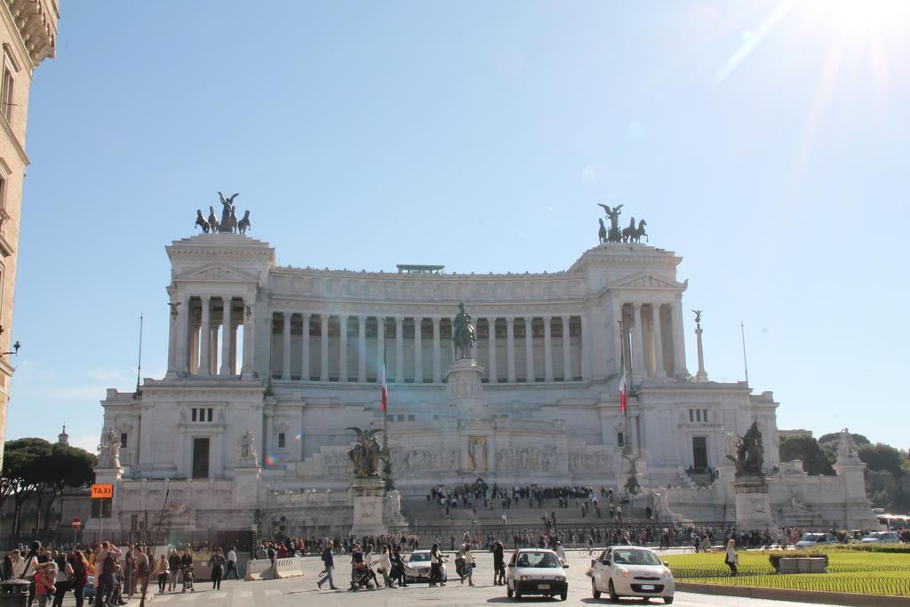 Domus Farnese Apartment *